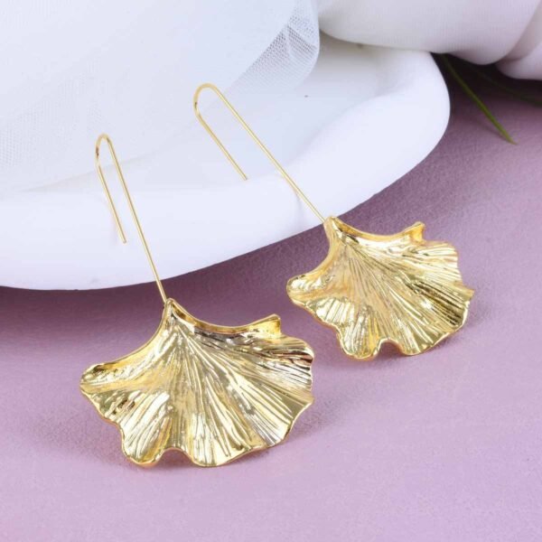 Ginkgo Leaf Alloy Texture Leaf Earrings - Image 3