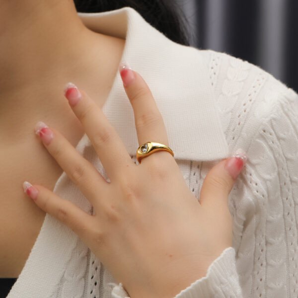Design Heart-shaped Inlaid Zircon Titanium Steel Ring For Women - Image 6