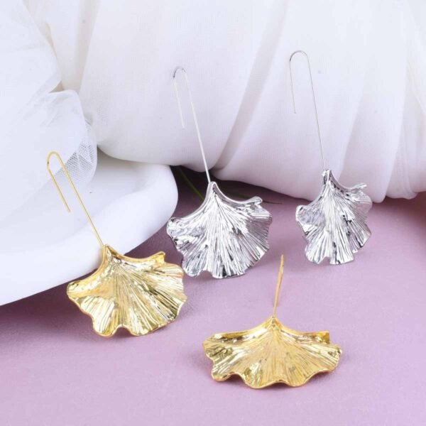 Ginkgo Leaf Alloy Texture Leaf Earrings - Image 2