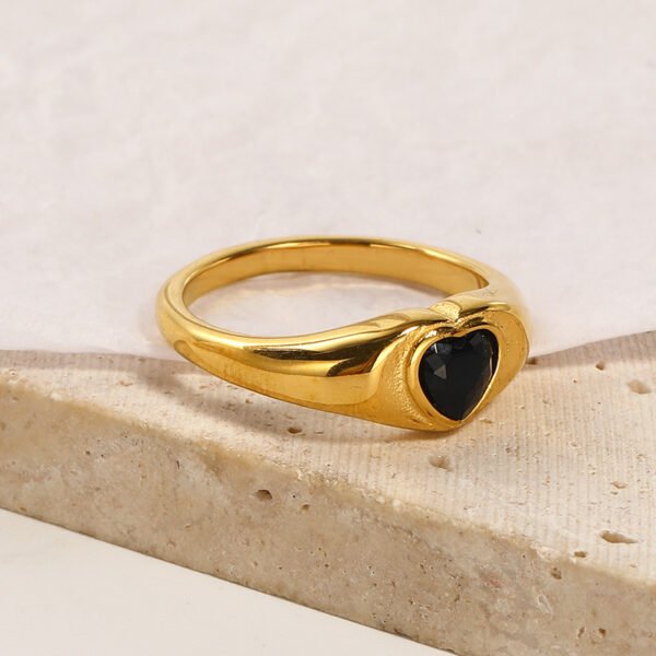 Design Heart-shaped Inlaid Zircon Titanium Steel Ring For Women - Image 8
