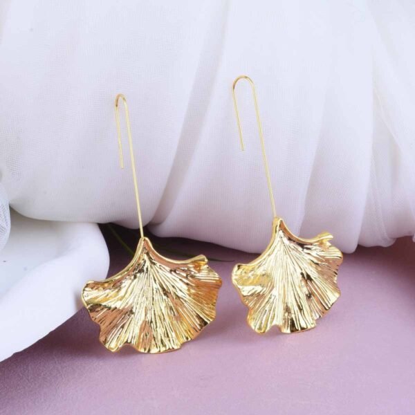 Ginkgo Leaf Alloy Texture Leaf Earrings - Image 5